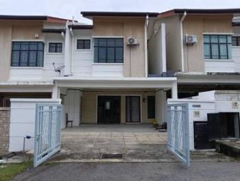 Taman Puncak Saujana, Kajang的房屋，照片1