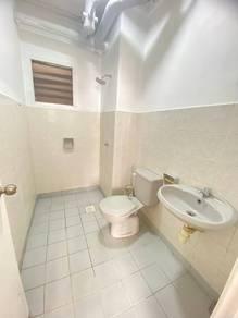 Bathroom – Condominium at Bayu Tasik 1, Cheras, photo 9