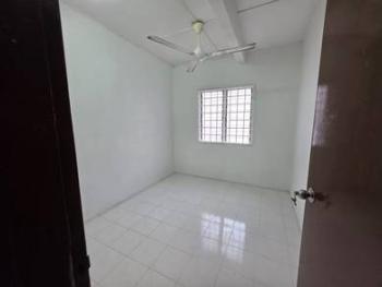 House at Kajang Mulia, Kajang, photo 2