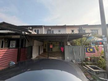 House at Taman Sri Haneco, Semenyih, photo 2
