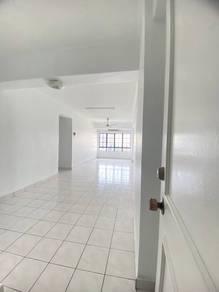 Living & dining – Condominium at Bayu Tasik 1, Cheras, photo 10