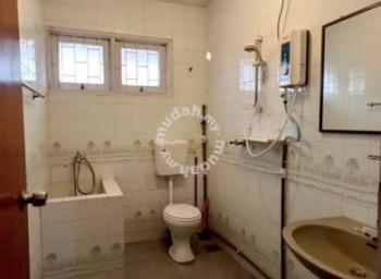 Bathroom – Room at Jalan Kuala Kangsar, Ipoh, photo 3