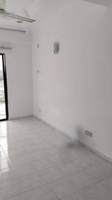 Kondominium di Taman Desa Relau 2, Relau, foto 3