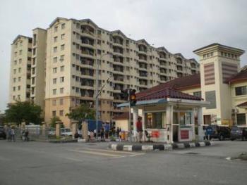 Perdana Seksyen 13, Shah Alam的公寓，照片1