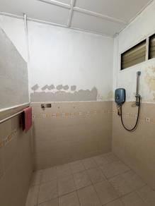 Bathroom – House at Jalan Temenggung 4, Skudai, photo 8