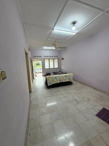 Living & dining – House at Jalan Temenggung 4, Skudai, photo 1