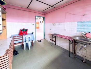 PKNS Seksyen 18, Shah Alam的平层住宅，照片9