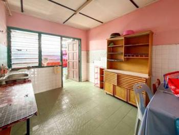PKNS Seksyen 18, Shah Alam的平层住宅，照片10