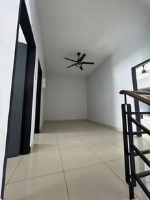 House at Jalan Camar, Kulai, photo 6