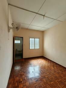 House at Jln teratai 36/x, Kulai, photo 1