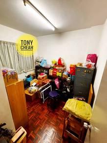 Apartment at Taman Seri Damai, Jelutong, photo 3