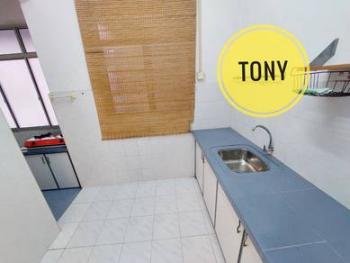 Apartment at Acres Ville, Sungai Ara, photo 1