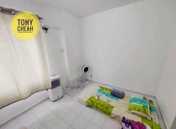 Apartment at Taman Seri Damai, Jelutong, photo 3
