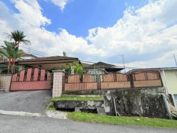 Kg Ampang Indah, Ampang的平房，照片6