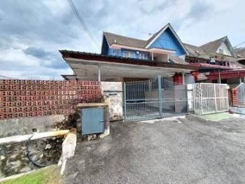 Townhouse at Taman Bukit Teratai, Ampang, photo 1