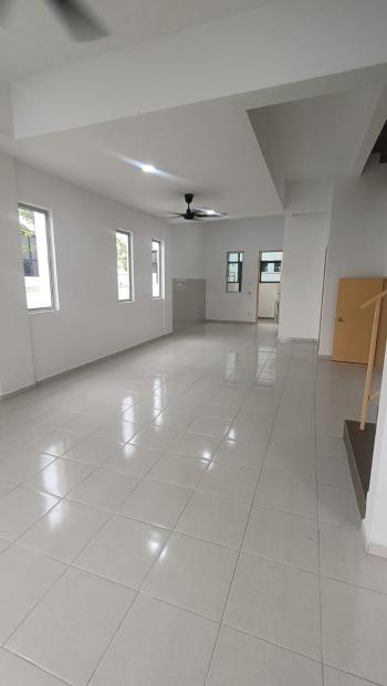 House at MYRA GARDEN, KUNDANG., Kundang, photo 2