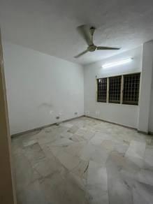 Taman Suria Jaya, Cheras的平层住宅，照片3
