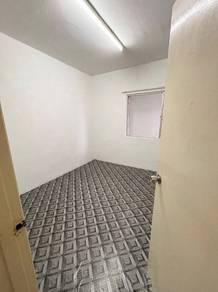 Pangsapuri di Kinrara bk 4, Bandar Kinrara, foto 1