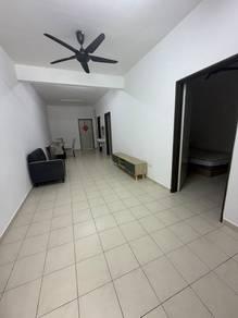 Townhouse at Bandar cemerlang, Ulu Tiram, photo 1
