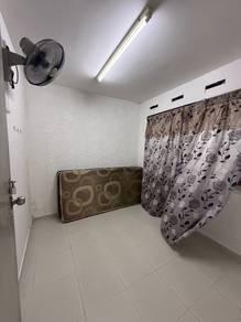 Room at 187 Jalan Wijaya, Johor Bahru, photo 1