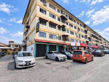 Apartment at Laksamana, Kg Laksamana, Batu Caves, photo 1
