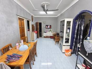 Apartment at Laksamana, Kg Laksamana, Batu Caves, photo 6