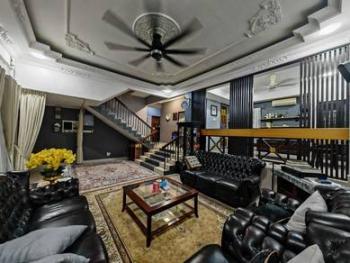 Bungalow at Taman Mulia, Cheras, photo 1