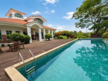 Banglo di Leisure Farm, Jalan Mawar, Iskandar Puteri, foto 2