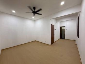 Bungalow at Taman Suria, Johor Bahru, photo 3