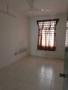 Bedroom – House at Meru Chepor Idaman, Ipoh, photo 10