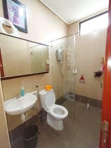 Rumah Bandar di Lake View Homes, Taman Tasik Prima, Puchong, foto 7
