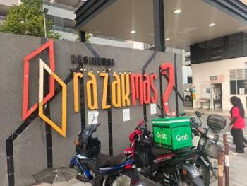Apartmen di Razakmas 2, Cheras, foto 1