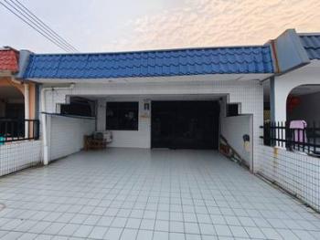 外观 – 53 Jalan Kelabu, Johor Bahru的房屋，照片1