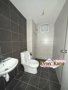 Bathroom – Condominium at Fairview Residence, Sungai Ara, photo 9
