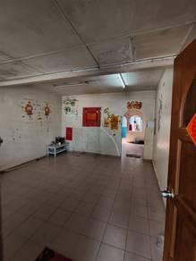 Rumah di Sungai Abong, Muar, foto 2