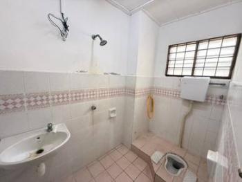 Bilik air – Rumah di Taman Tasik Utama, Ayer Keroh, foto 8