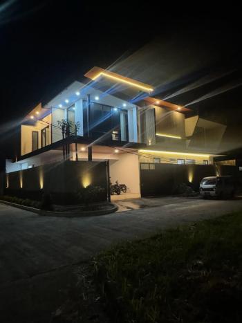 House at Taman kopo, bandung, west java, Jimbaran, photo 1
