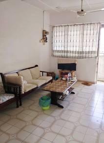 Flat at Block 57, Taman Ungku Tun Aminah, Skudai, photo 1