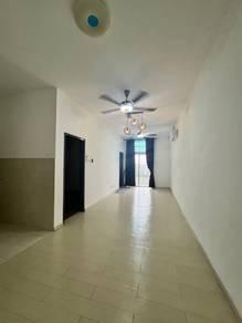 Apartment at Pr1ma Lakefront Homes, Cyberjaya, photo 1