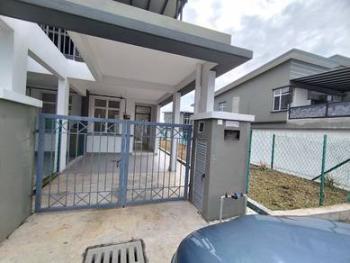Taman Nilai Perdana, Nilai的联排别墅，照片1