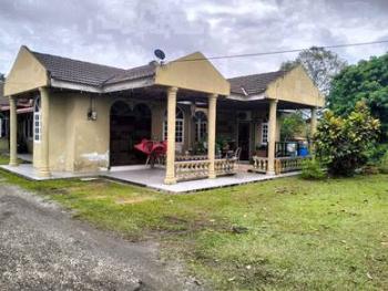 Kampung Kenangan, Puchong的平房，照片2