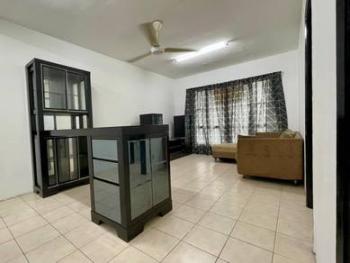 Apartment at Pusat Komersial Seksyen 7, Shah Alam, photo 1