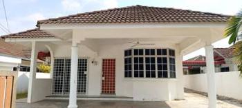 Bungalow at Desa Sri Ampang, Ipoh, photo 1