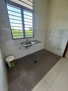 Townhouse at Taman Bukit Serdang, Seri Kembangan, photo 3