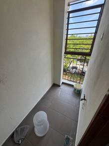 Townhouse at Taman Bukit Serdang, Seri Kembangan, photo 5