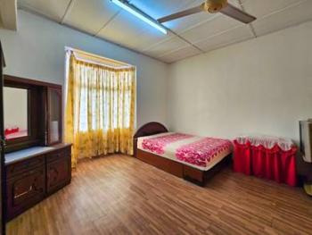 House at Taman Dahlia, Salak Tinggi, photo 7