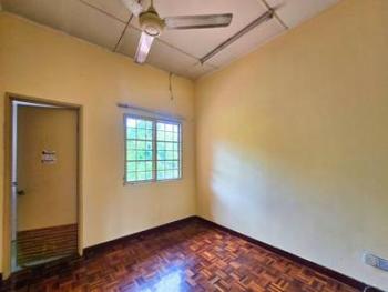 Rumah di Anggerik Liparis, Shah Alam, foto 10