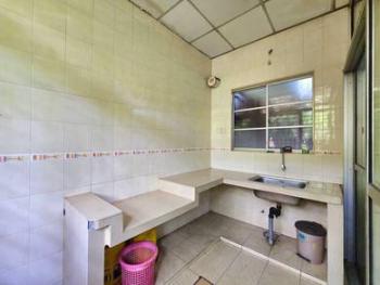 Rumah di Anggerik Liparis, Shah Alam, foto 8