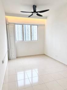 Apartment at Ideal Residency, Gelugor, photo 4