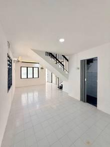House at Taman Kluang Barat, Kluang, photo 5